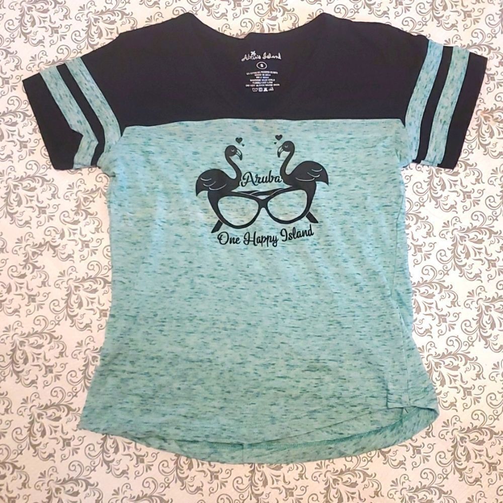 Aruba Baby Tee NWOT size XS